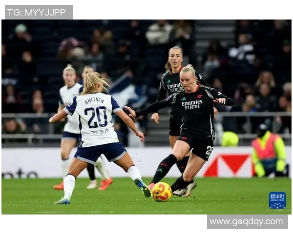 英国球星观看女足球队精彩比赛视频分享引发热议 英国球星观看女足球队精彩比赛视频分享引发热议