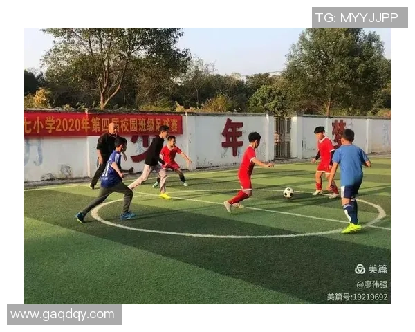 璀璨足球星星奖杯闪耀青春赛场点亮梦想时刻荣耀绽放 璀璨足球星星奖杯闪耀青春赛场点亮梦想时刻荣耀绽放