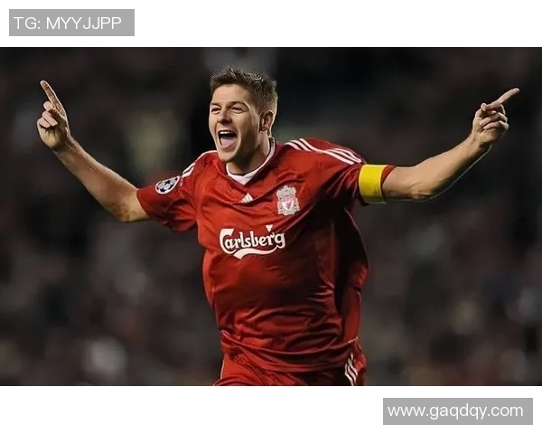 足球巨星同居一屋檐下揭秘:足坛传奇球员共同生活的那些事儿